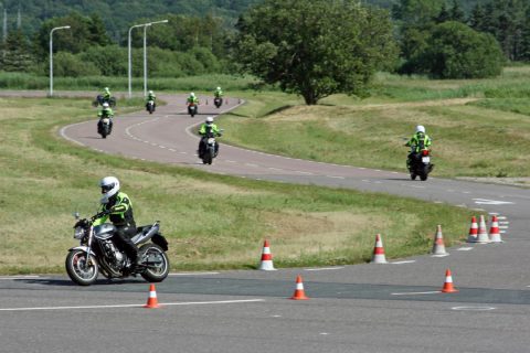 Bien choisir une moto-école